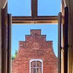Appartement Apartmenthaus Im Hollaendischen Viertel