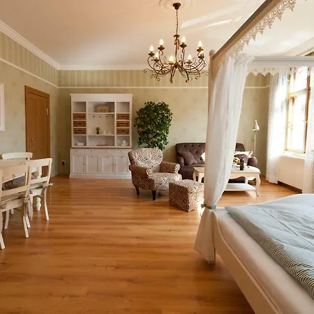 Apartmenthaus Im Hollaendischen Viertel דירה